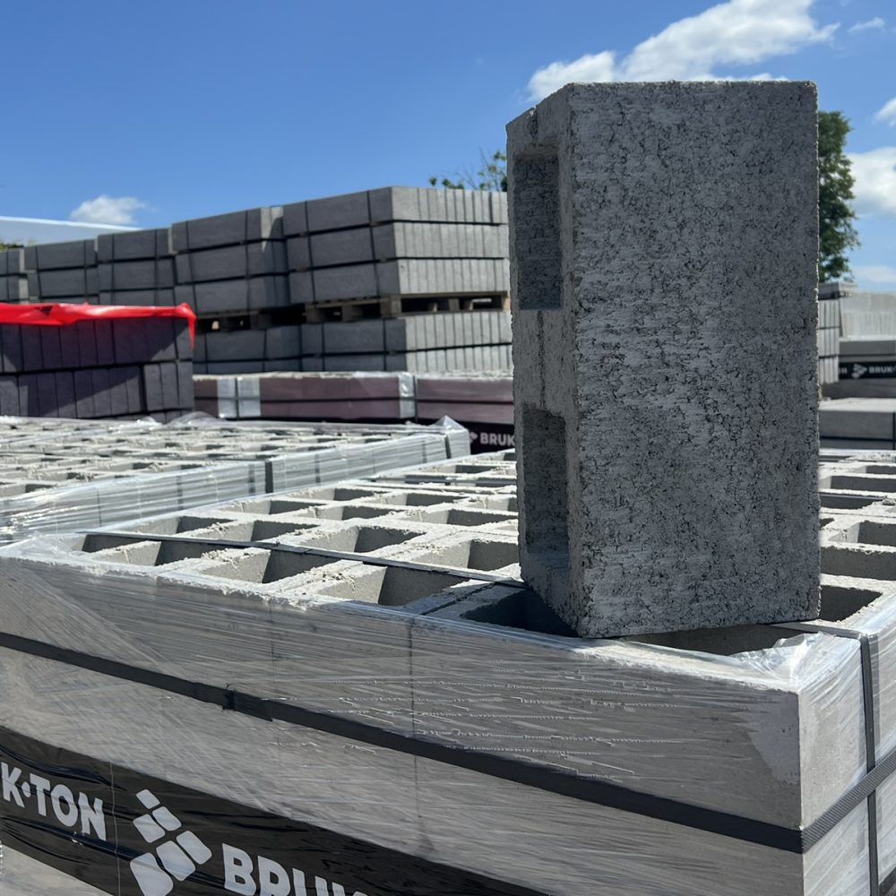 Блок опалубки 200x200x400