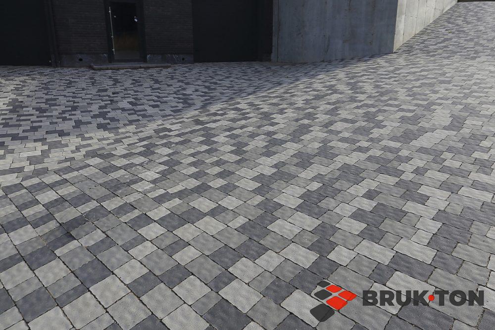 РИМСЬКИЙ КАМІНЬ